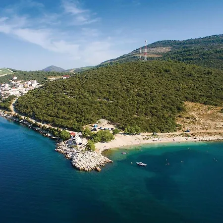 Apartamento One-bedroom In Komarna