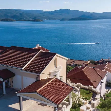 Apartamento One-bedroom In Komarna